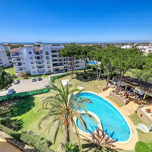 T2 Renovated With Ocean View Vilamoura Apartamento